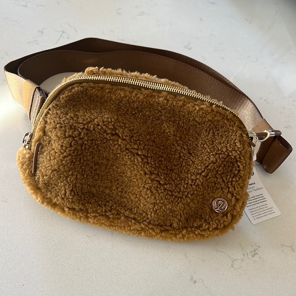 lululemon athletica Handbags - NWT lululemon furry caramel belt bag